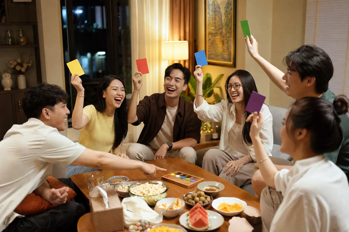 Bạn bè chọn chủ đề cho vòng game tiếp theo